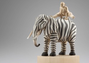 "bodypainting", limewood, acrilic colors, 39cm, 2012