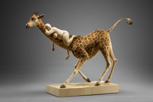 Daysleeper / 53 x 80 x 40 cm / painted limewood / 2017