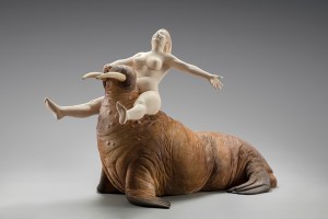 Free ride / 55 x 85 x 50 cm / limewood / 2020